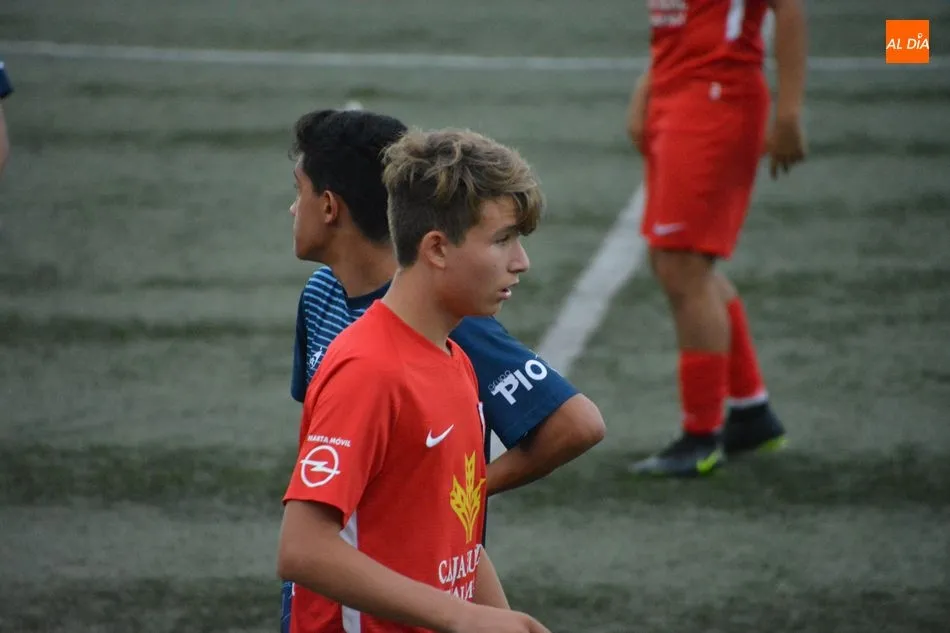 Foto 3 - Resultados, clasificaciones e im&aacute;genes del f&uacute;tbol base regional