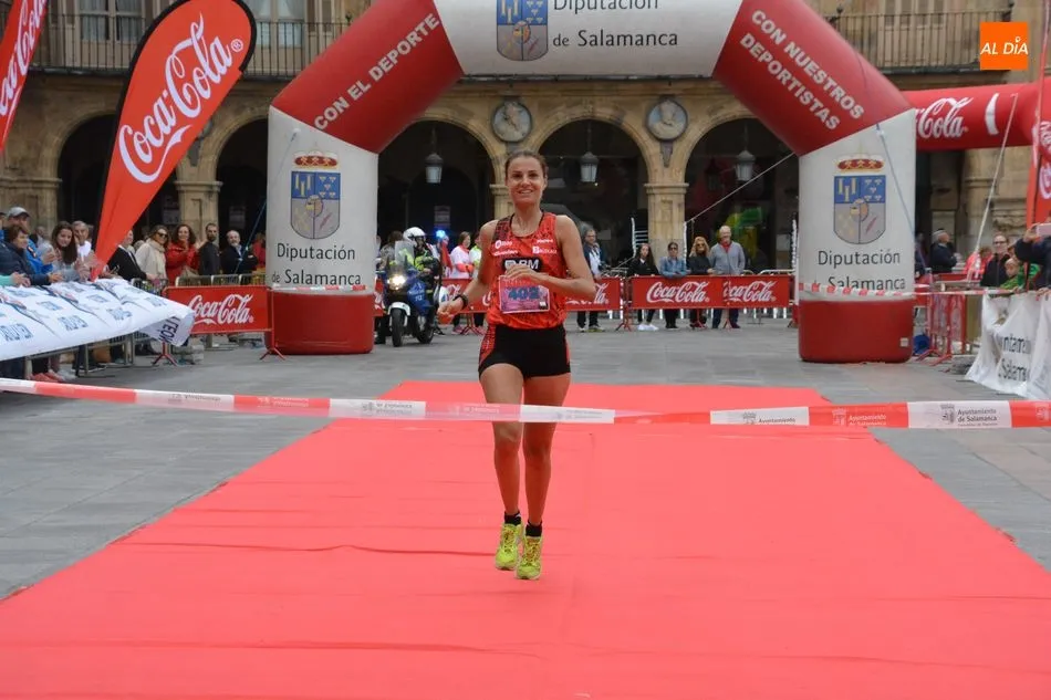 Foto 10 - Salamanca se suma un a&ntilde;o m&aacute;s a la lucha contra la violencia de g&eacute;nero con la Carrera Popular...