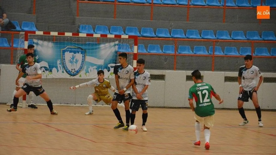 El CD Salamanca Unionistas FS se presenta ante su afición con victoria en un amistoso frente al...