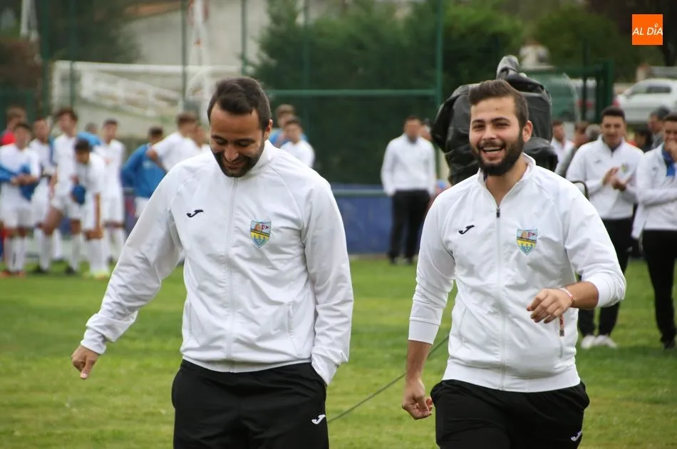 Foto 6 - El Alba de Tormes CF presenta su proyecto deportivo en el d&eacute;cimo aniversario de su fundaci&oacute;n