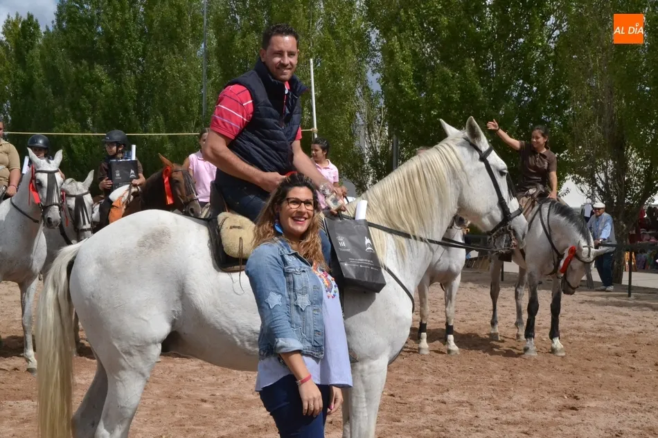 Foto 6 - Jes&uacute;s Gonz&aacute;lez, primer campe&oacute;n del nuevo Concurso de Anillas de la Feria del Caballo  