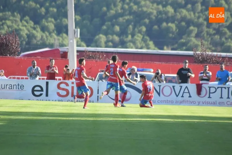 Foto 8 - Unionistas conf&iacute;a y lucha hasta el final para acabar empatando ante el Calahorra (1-1)