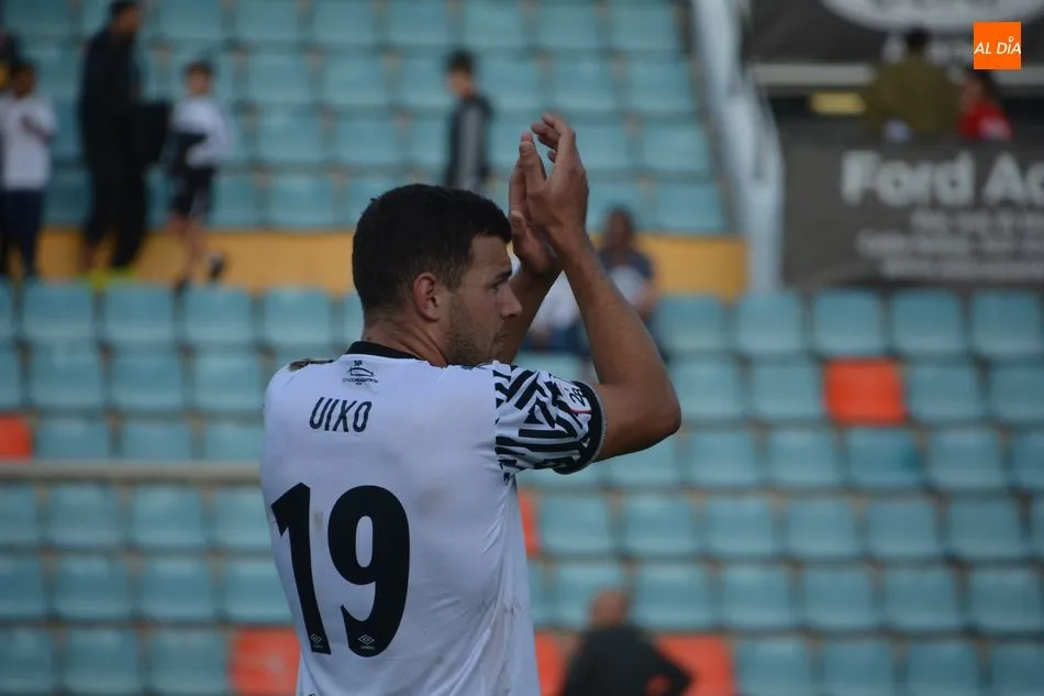 Foto 4 - El Salamanca UDS sigue de resaca y se la vuelve a pegar contra el Logro&ntilde;&eacute;s (0-2)