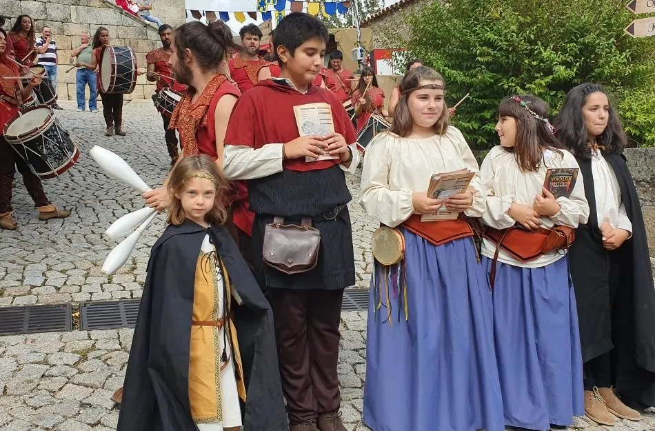 Foto 5 - Rodericus promociona la inminente Feria Medieval en Sortelha  
