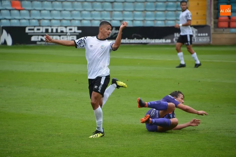 Una acción del Salamanca B - Cristo Atlético