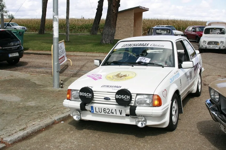 Foto 2 - &Eacute;xito de la X Concentraci&oacute;n de Veh&iacute;culos Cl&aacute;sicos de Nuevo Francos