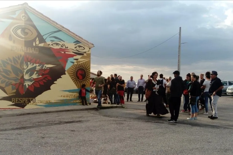 Foto 11 - Villasdardo recuerda la violencia contra las mujeres en un gran mural  