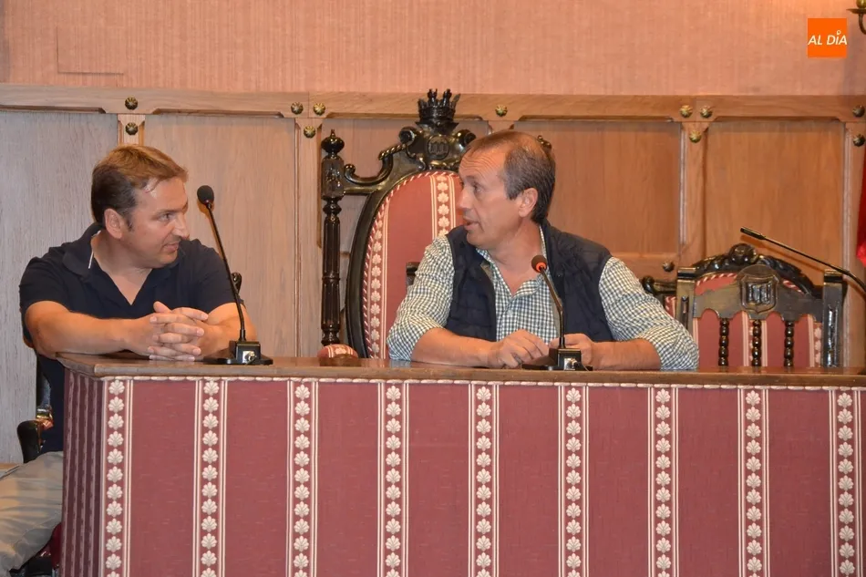 Raúl Hernández Pérez y José Andrés Suárez Piña, durante la sesión de la tarde del lunes