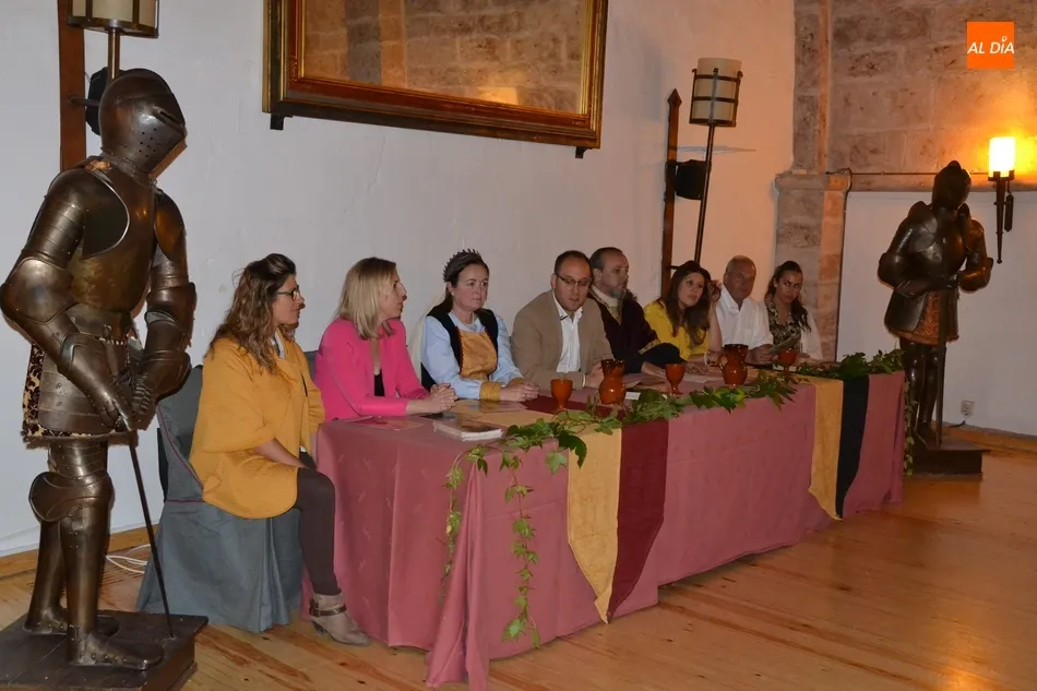 Foto 4 - La Plaza Mayor albergar&aacute; un espect&aacute;culo de fuego durante la Feria Medieval, que llegar&aacute; a los...