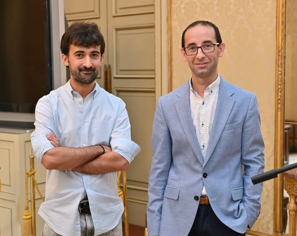 Foto 5 - El alcalde reitera su apuesta por atraer talento y aplaude la incorporaci&oacute;n de dos j&oacute;venes...