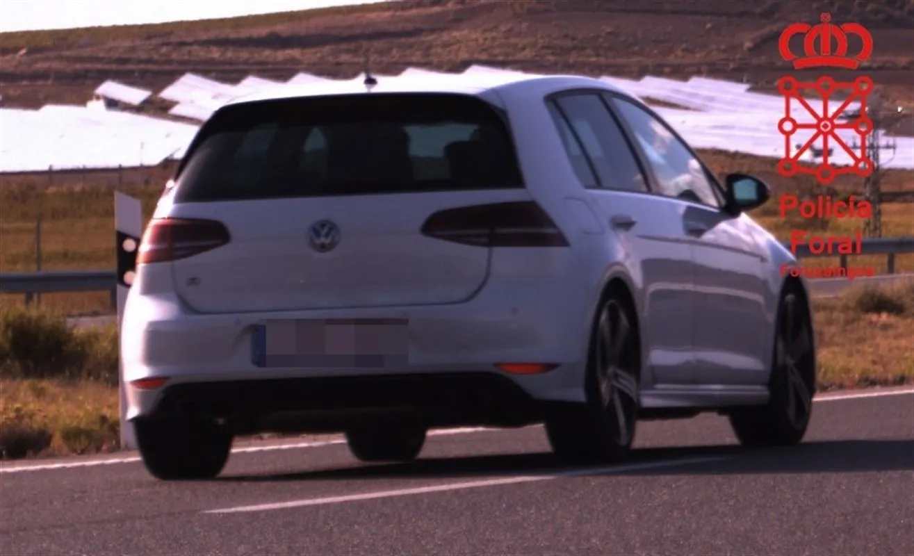 El vehículo interceptado / EP