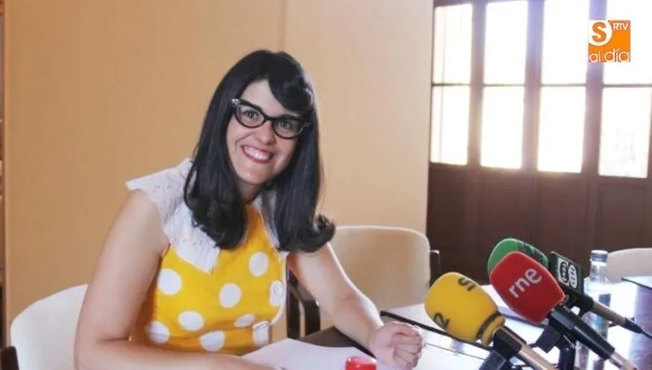 Virginia Carrera, concejal de IU en el Ayuntamiento de Salamanca