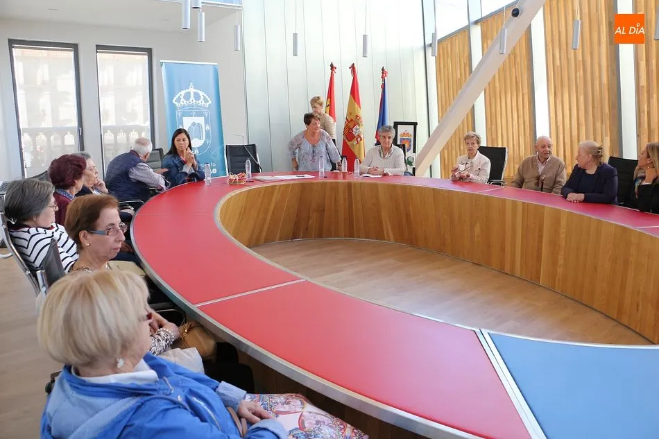 Foto 5 - Guijuelo se suma al D&iacute;a Mundial del Alzheimer