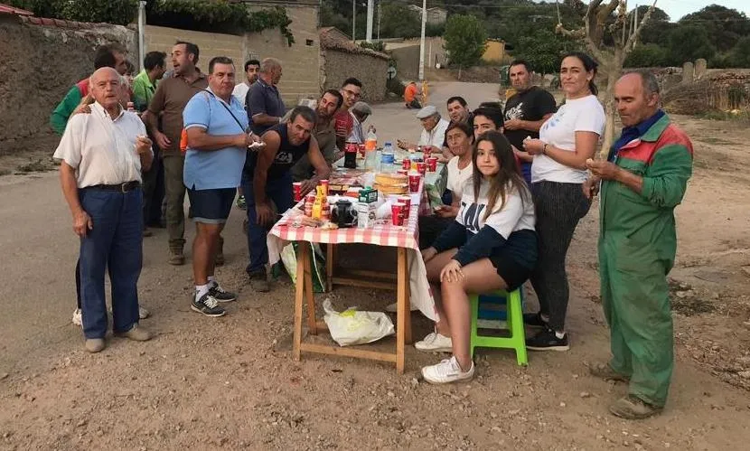 Participantes en las tareas de preparación del recorrido