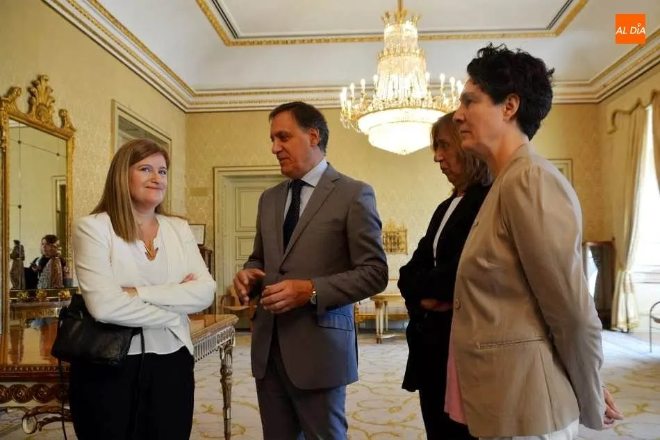 Foto 2 - Salamanca homenajea a Susana Marcos, Premio Nacional de Investigaci&oacute;n 2019