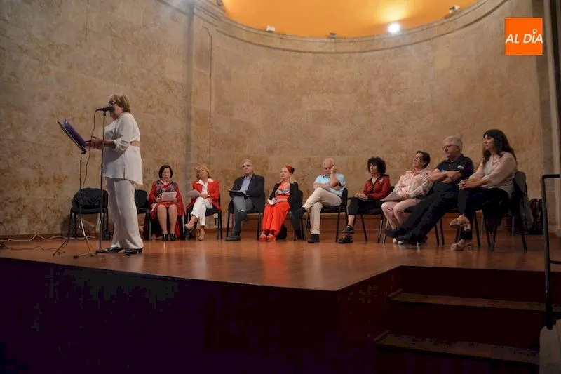 Lectura en homenaje a Gonzalo Torrente Ballester / Lydia González