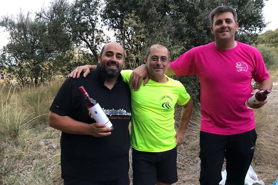 Los hermanos Miguel Ángel y F. Javier García consiguen el primer puesto por parejas en el Trofeo...