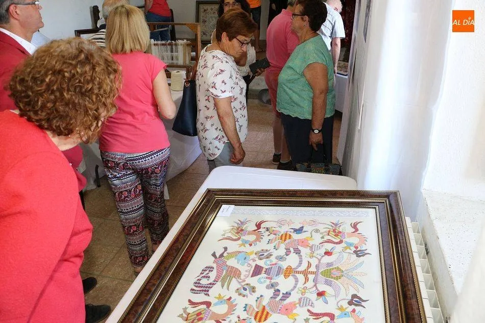 Ciudadanos quiere que el bordado serrano sea declarado Bien de Interés Cultural / Archivo