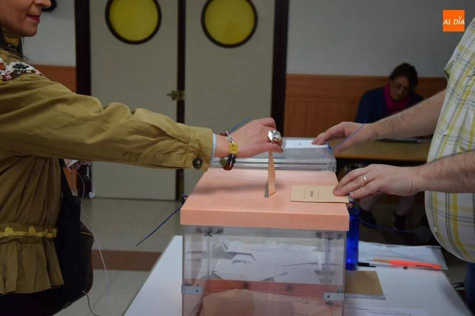 Imagen de archivo de las últimas elecciones generales, el pasado mes de abril.