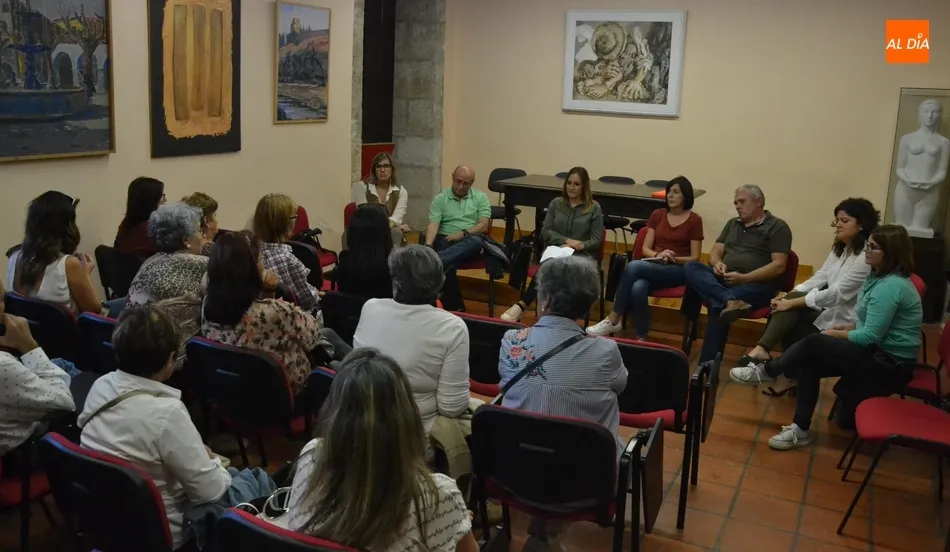 Foto 2 - Presentada en sociedad la Asociaci&oacute;n de Familiares de Alzheimer y otras demencias  
