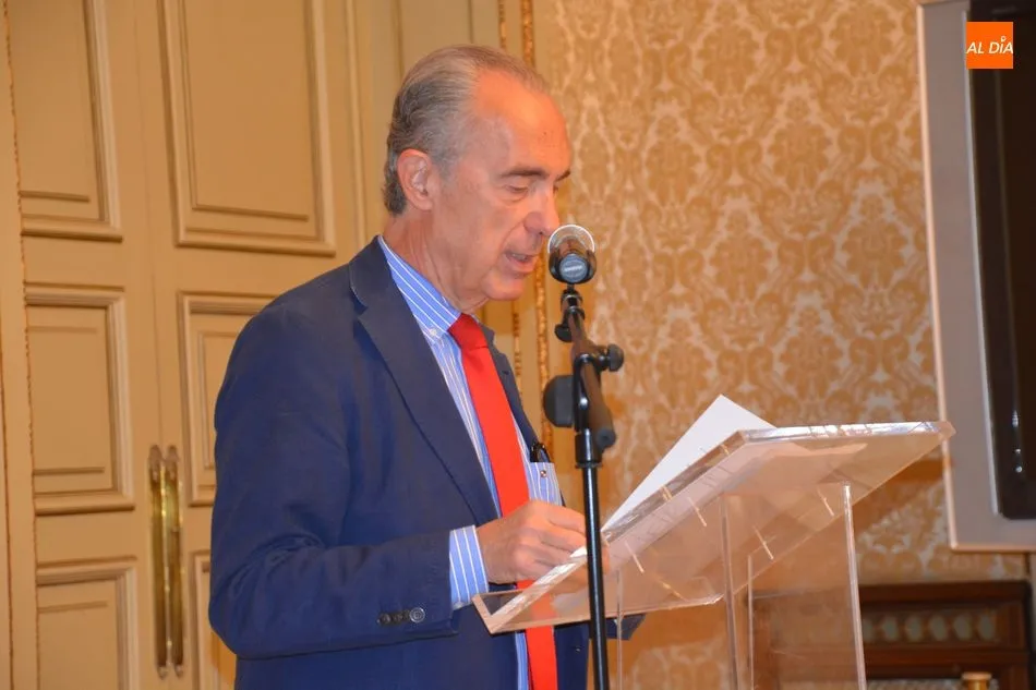 Foto 4 - Los Premios de Novela y Poes&iacute;a Ciudad de Salamanca son para Juli&aacute;n Granado y Tom&aacute;s Hern&aacute;ndez
