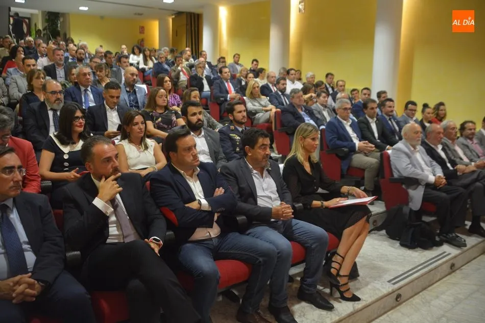 Foto 4 - Aceitunas Miroliva recibe un premio por su Internacionalizaci&oacute;n  