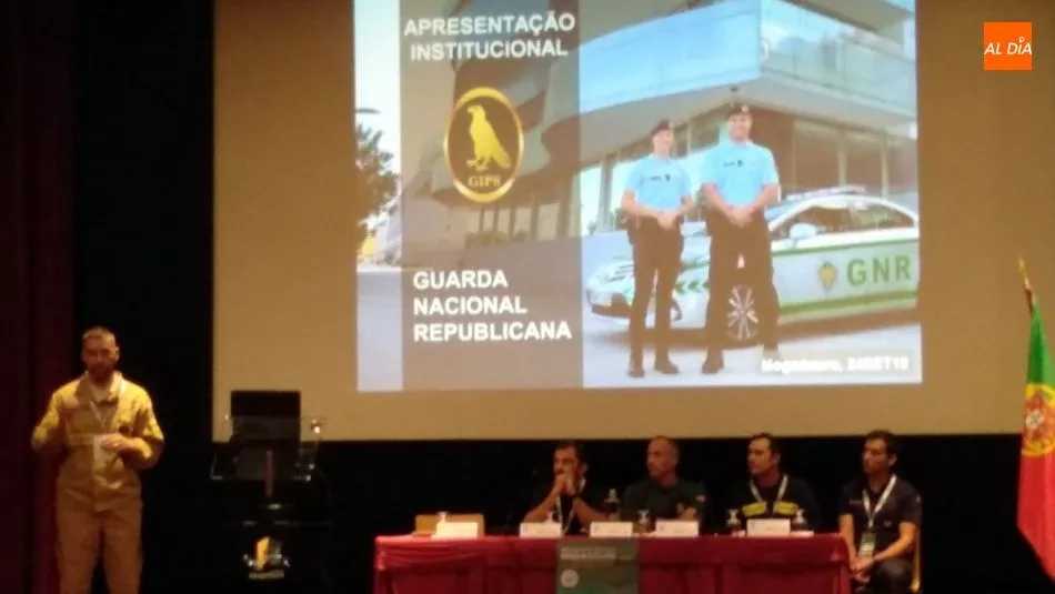 Foto 8 - Los Bomberos de Lumbrales participan en un simulacro de rescate en el Parque Natural del Duero...