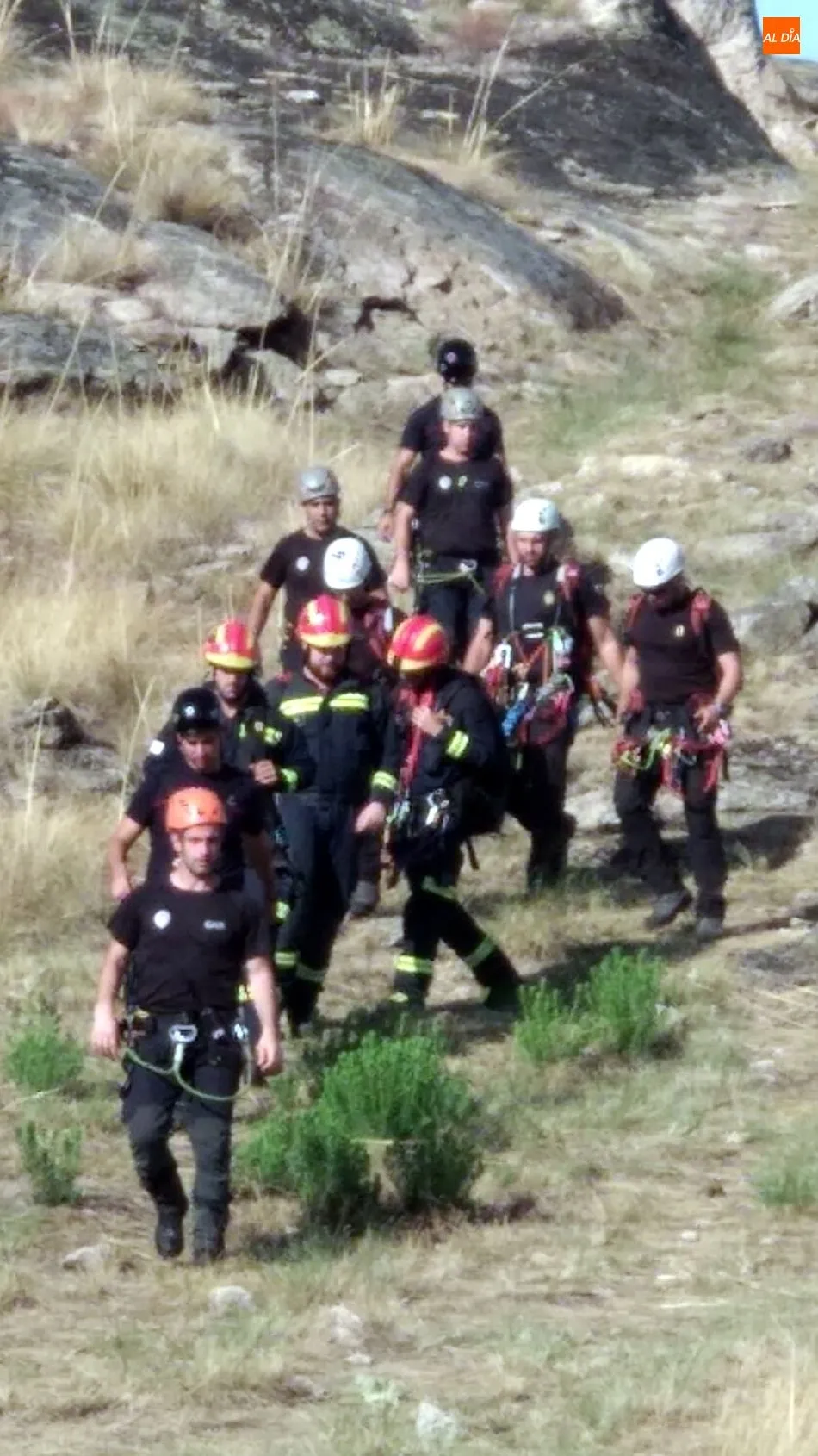 Foto 2 - Los Bomberos de Lumbrales participan en un simulacro de rescate en el Parque Natural del Duero...