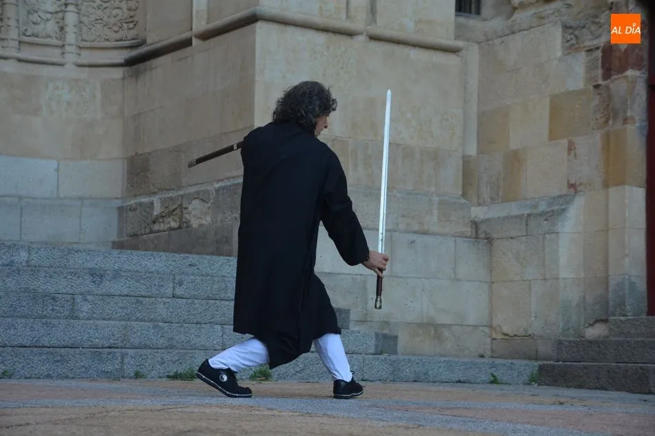Foto 11 - El maestro Xu Benli participa en una demostraci&oacute;n de taichi a cargo de la Asociaci&oacute;n Taiping