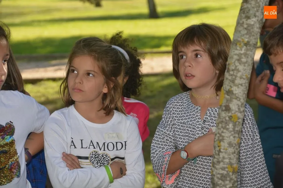 Foto 5 - Los m&aacute;s peque&ntilde;os de Huerta Otea disfrutan de las fiestas con juegos infantiles