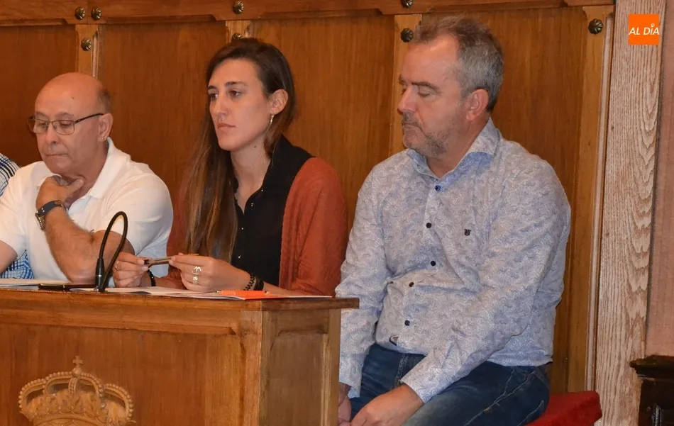 C’s califica los 100 días de Gobierno de propaganda y brindis al sol con la pintura...