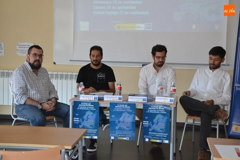 Foto 6 - La despoblaci&oacute;n centra el debate en las jornadas sobre la Europa que quieren los j&oacute;venes  