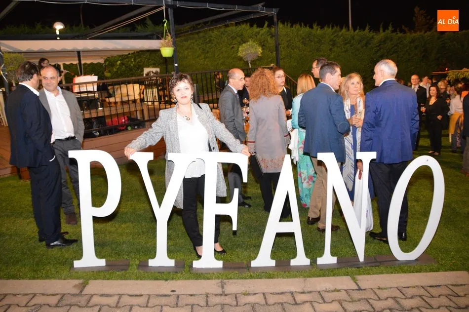 Foto 11 - Pyfano celebra la IV Cena Ben&eacute;fica contra el c&aacute;ncer infantil
