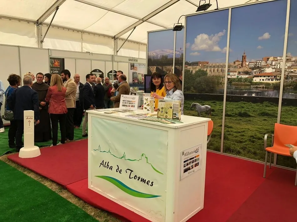 Foto 2 - La villa ducal despierta el inter&eacute;s del turismo para observar mariposas en Naturcyl