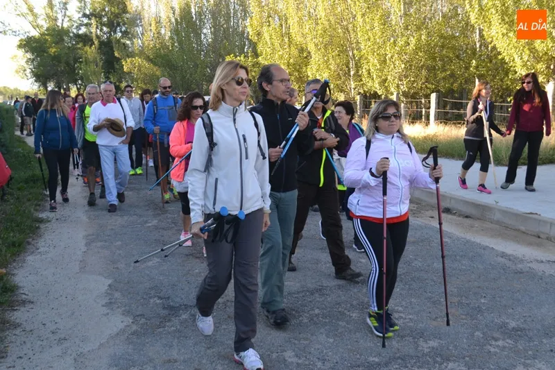Foto 2 - M&aacute;s de 120 peregrinos participan en una nueva etapa de las II Jornadas Teresianas de...