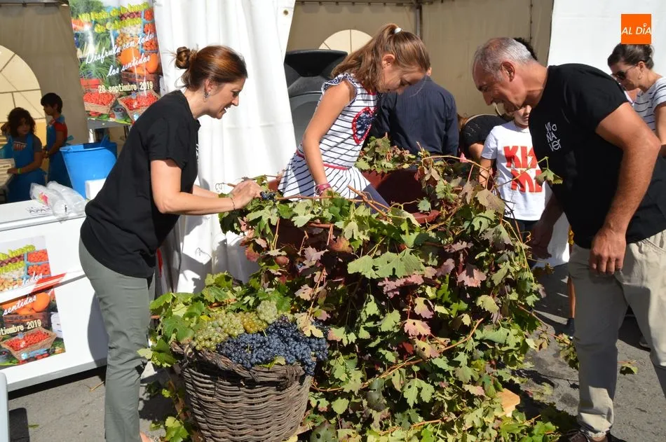 Foto 8 - Inaugurada la Feria de la Huerta de Cabrerizos&nbsp;con una treintena de expositores&nbsp;  