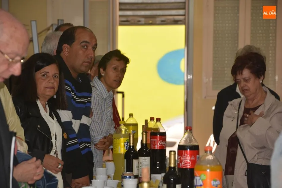 Foto 3 - Los concejales Almudena Parres, Isabel Mac&iacute;as y Ricardo Ortiz asisten a los actos festivos de la...