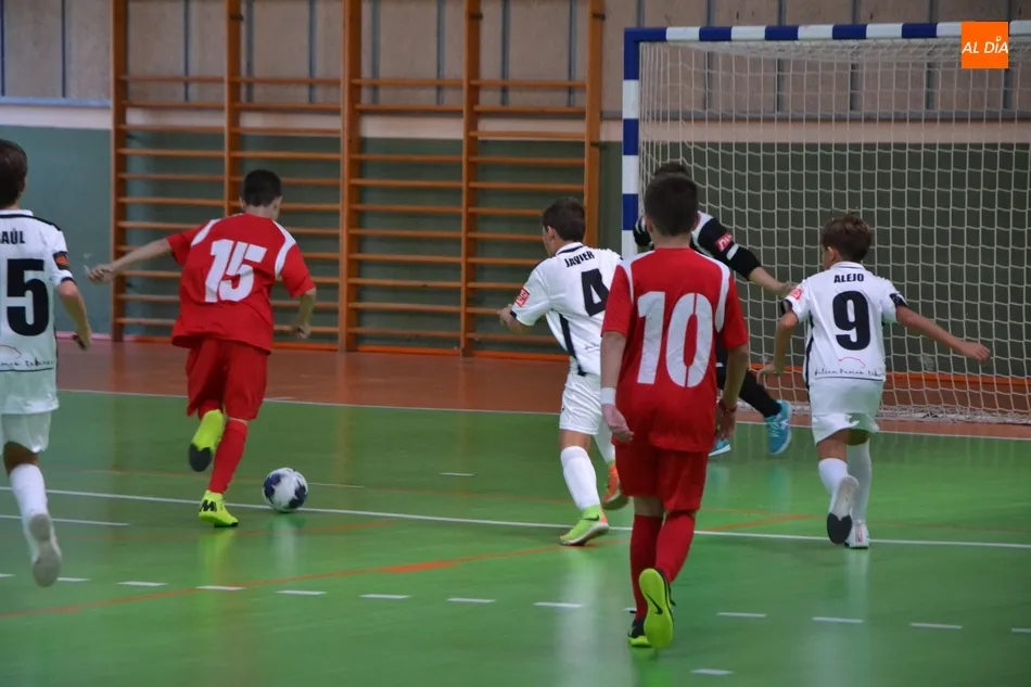 Foto 11 - #MARCADOR [28|29SEP] El Alev&iacute;n A del III Columnas estrena la liga con una contundente victoria  