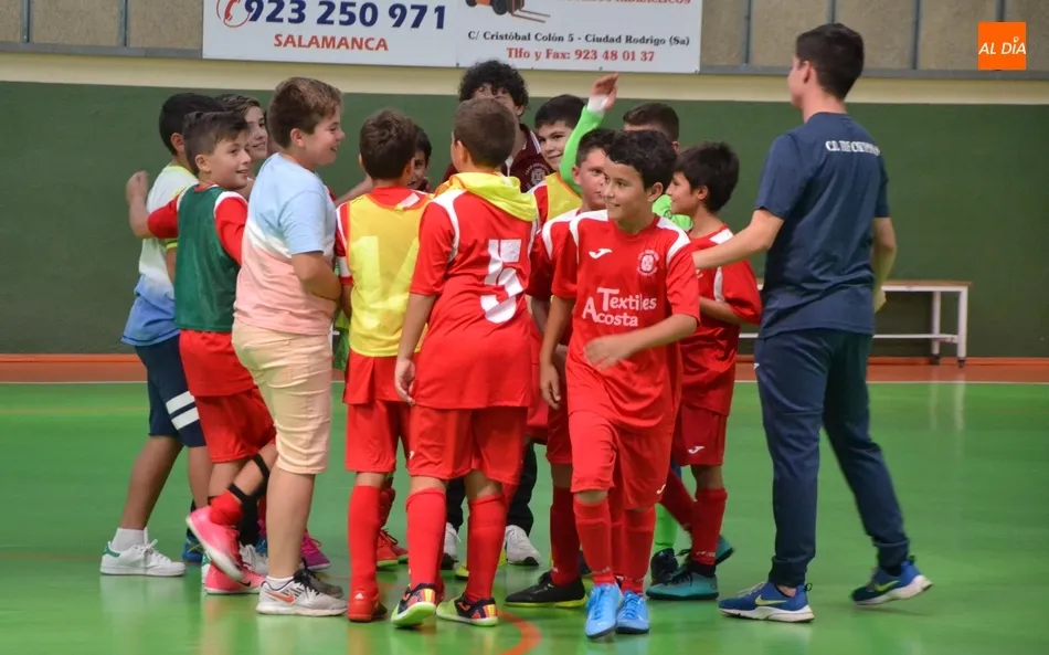 Foto 3 - #MARCADOR [28|29SEP] El Alev&iacute;n A del III Columnas estrena la liga con una contundente victoria  
