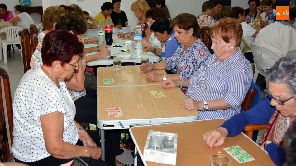 Foto 8 - Las Mujeres de la Asociaci&oacute;n &lsquo;Villa de Lumbrales&rsquo; celebran su ya tradicional jornada de...