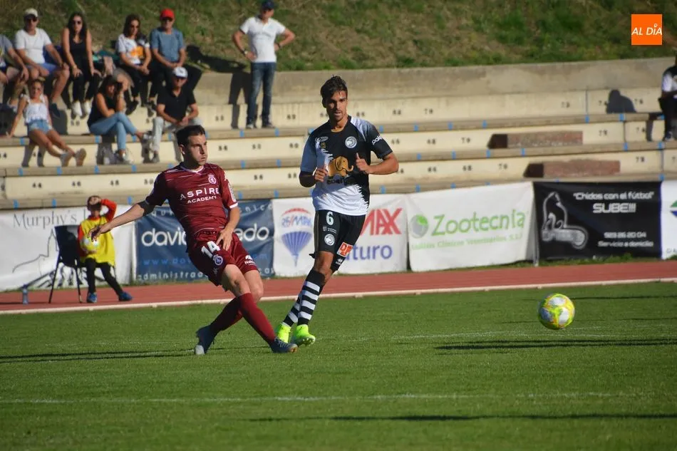 Unionistas cae injustamente en un polémico partido frente a la Cultural Leonesa (1-2)