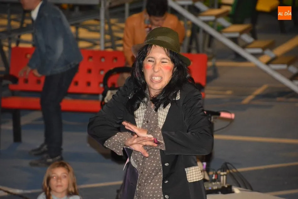 Foto 6 - Los vecinos de Huerta Otea disfruta de las fiestas del barrio