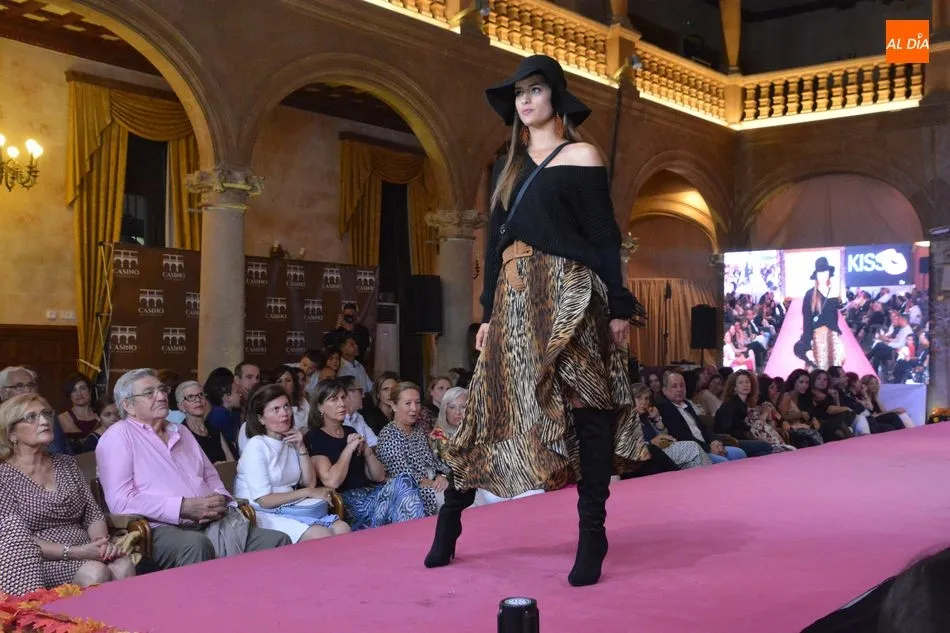 Foto 10 - Desfila Salamanca celebra su cuarta edici&oacute;n con la finalidad de dar visibilidad a los comercios de ...