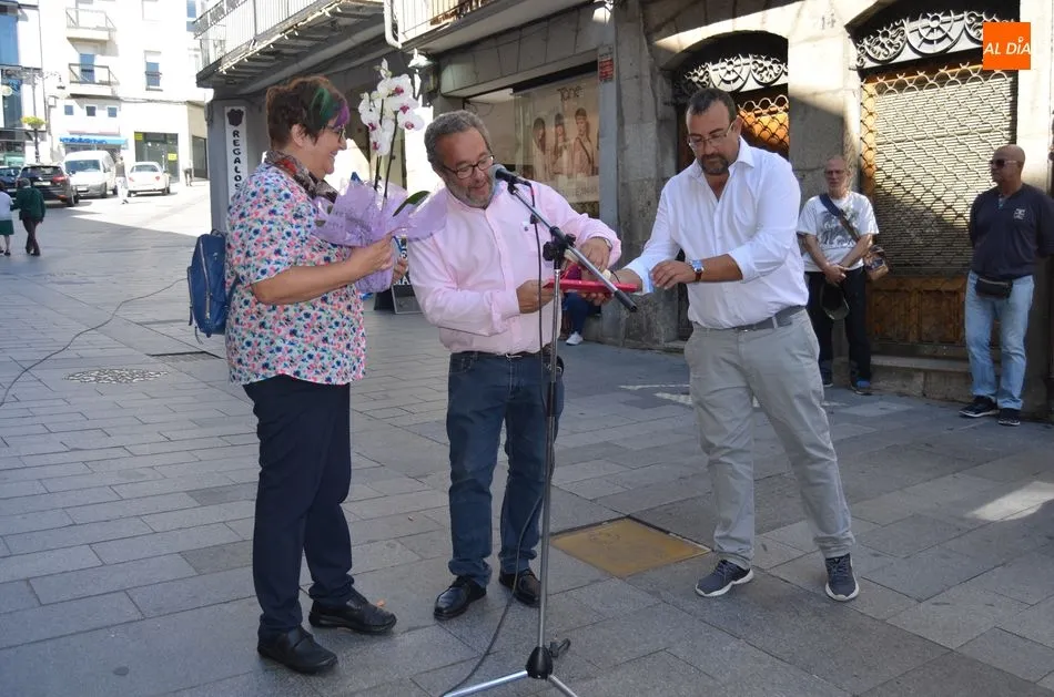 Foto 2 - Celebraci&oacute;n en B&eacute;jar del homenaje a los m&aacute;rtires de la Revoluci&oacute;n del 68