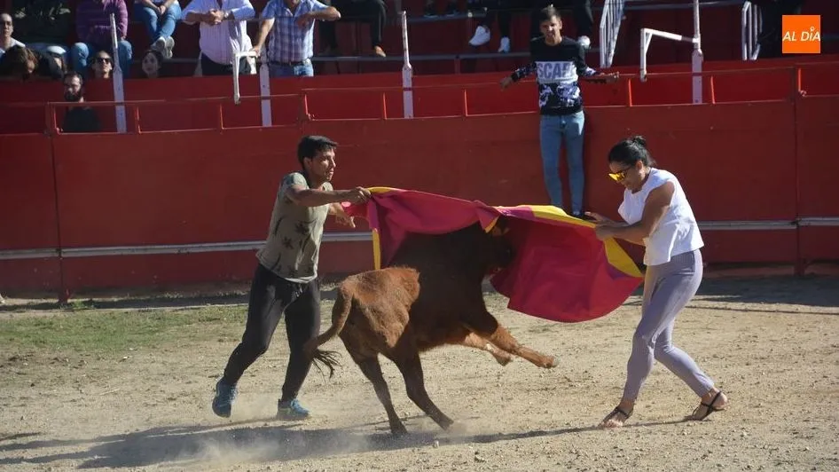 Santiz disfruta de su domingo `torero´ en el día de su patrón