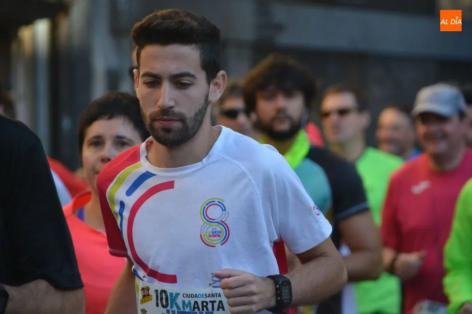 Foto 10 - Antonio Fraile y Lourdes Lobato vencen en la carrera con motivo del 175&ordm; Aniversario de la...