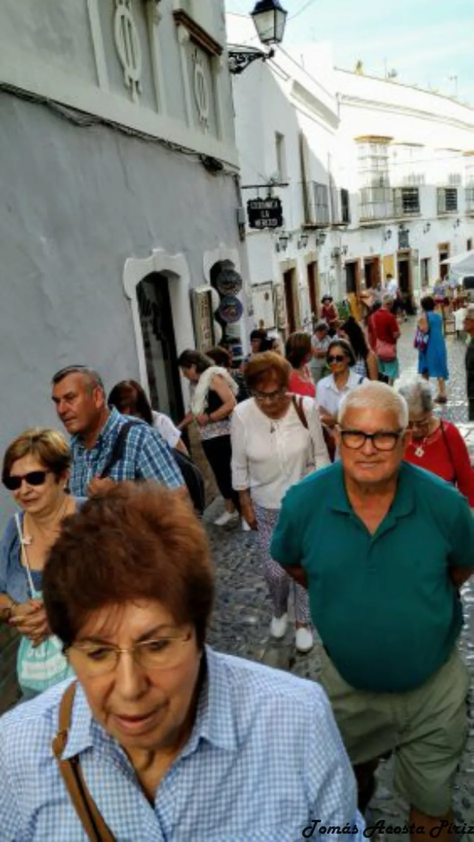 Foto 7 - Cerca de 70 jubilados de Navasfr&iacute;as y El Payo descubren la provincia de C&aacute;diz  