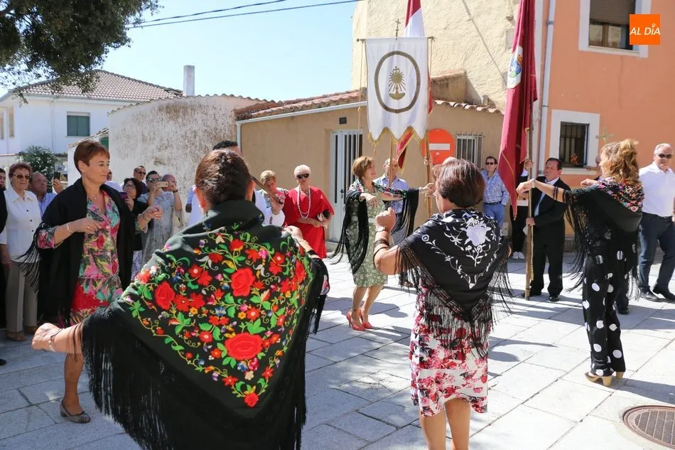 Foto 9 - Los sones de la gaita y el tamboril ponen la nota tradicional a las fiestas de San Miguel en...