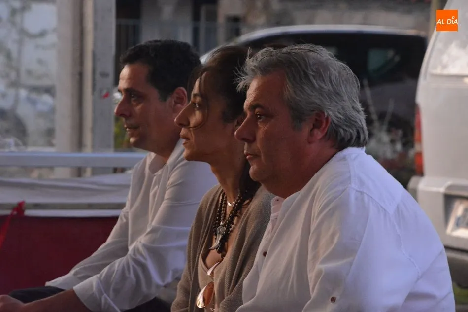 Foto 11 - Santiz se despide de sus fiestas con la actuaci&oacute;n de Rita Clar&aacute;