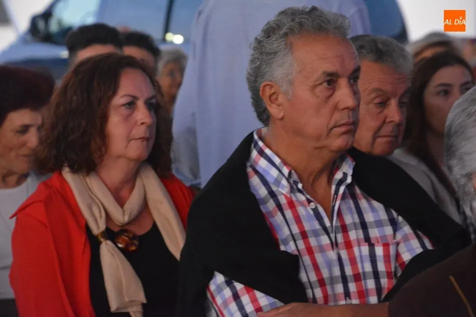 Foto 7 - Santiz se despide de sus fiestas con la actuaci&oacute;n de Rita Clar&aacute;